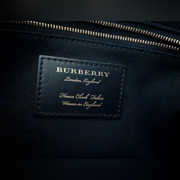 Burberry Camberley Tote - Picture 11 of 17